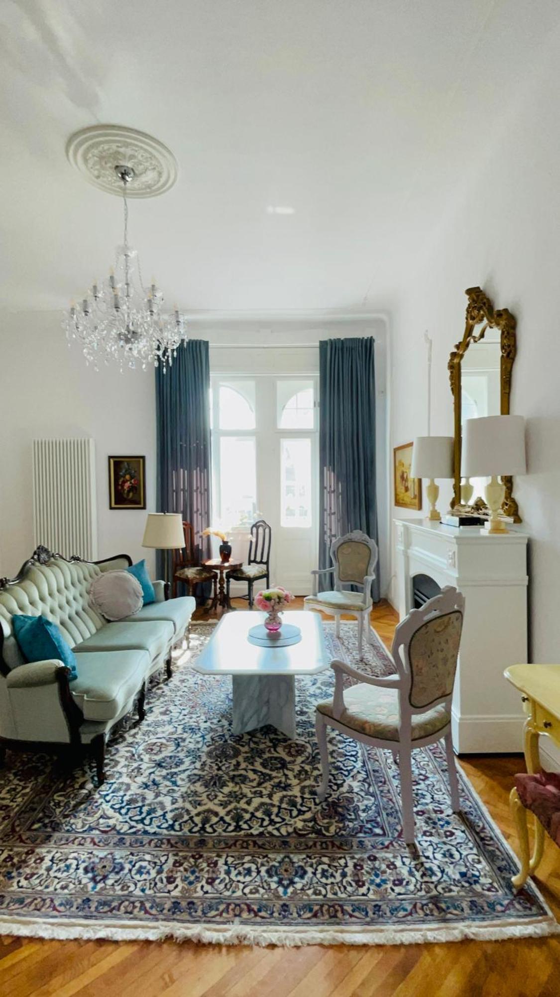 Апартаменти Littleparis Клуж-Напока Екстер'єр фото